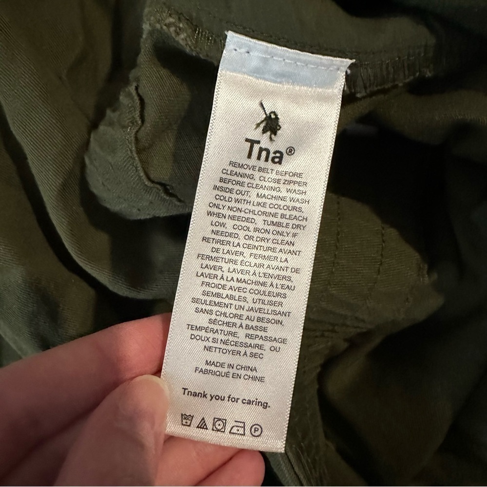 Aritzia TNA Fatigue Olive Green High Rise Cargo Pant Black Belted Size 2XL NWT - Picture 14 of 16